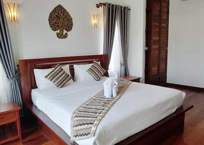Hotel D'central Khmer *